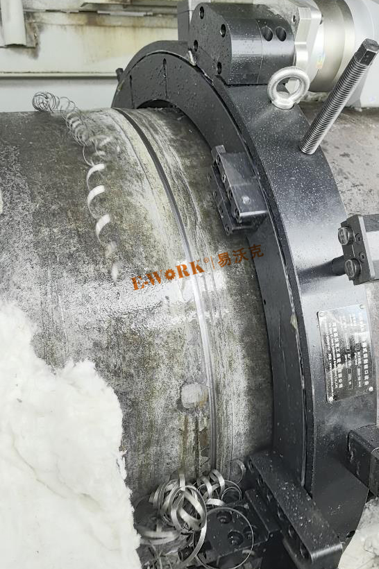720mm*50mm P20材質鍋爐管道切割坡口現(xiàn)場